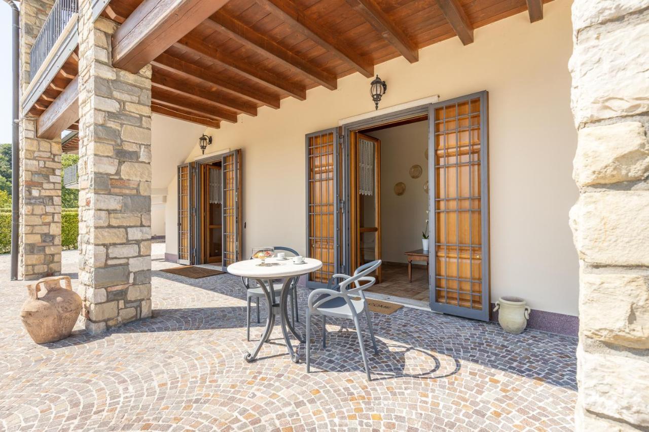 Il Casale Lonato - By Host4U Exterior foto