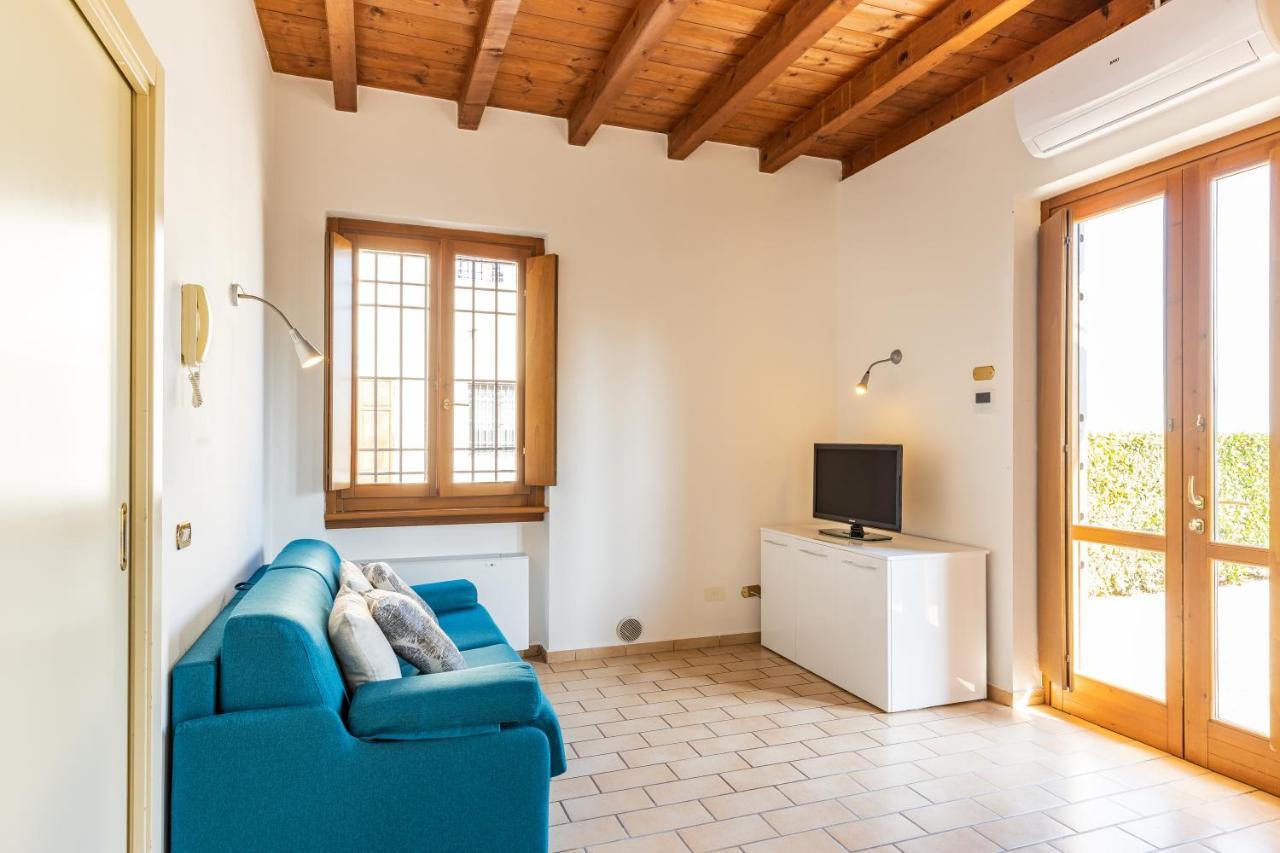 Il Casale Lonato - By Host4U Exterior foto