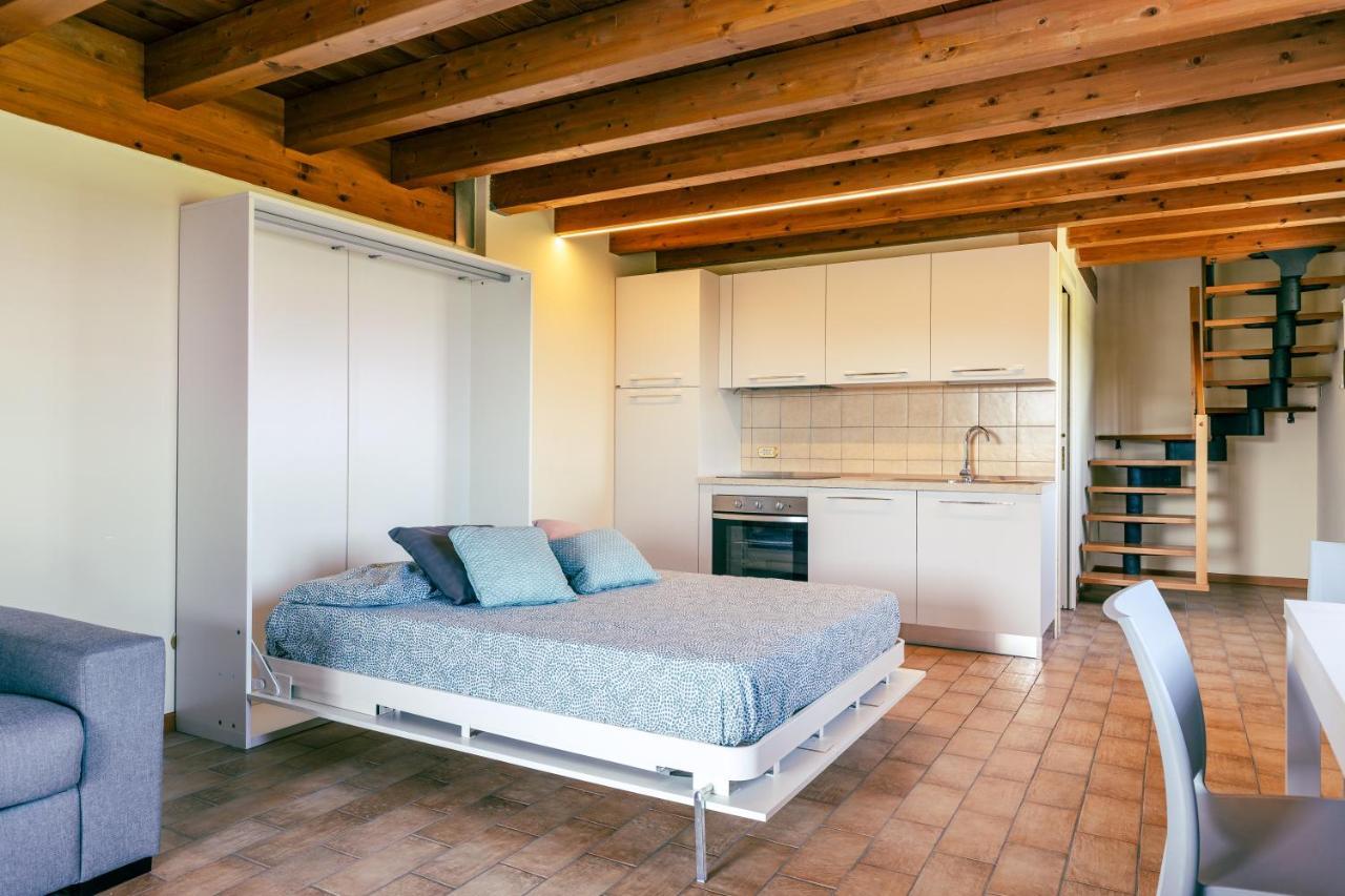 Il Casale Lonato - By Host4U Exterior foto